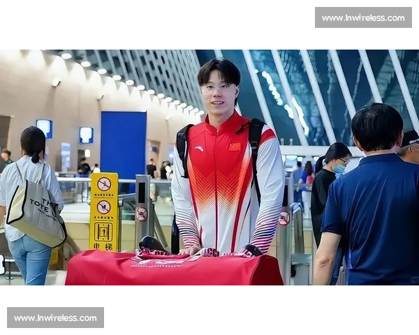 覃海洋刷新泳坛纪录展现中国力量引领新时代体育精神风貌