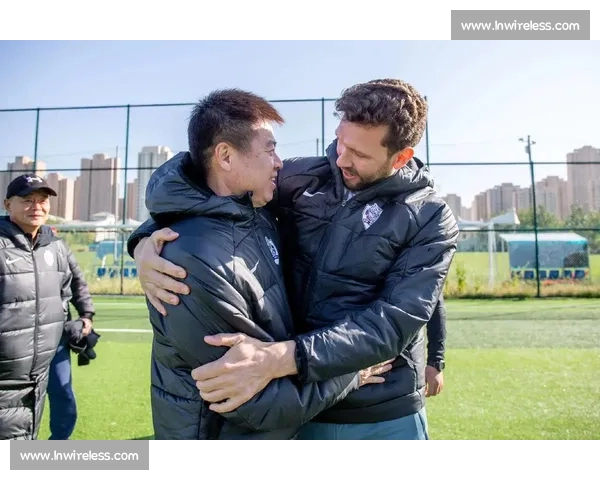 历史回响！重温苏超冠军的经典瞬间，足球激情永不熄灭！